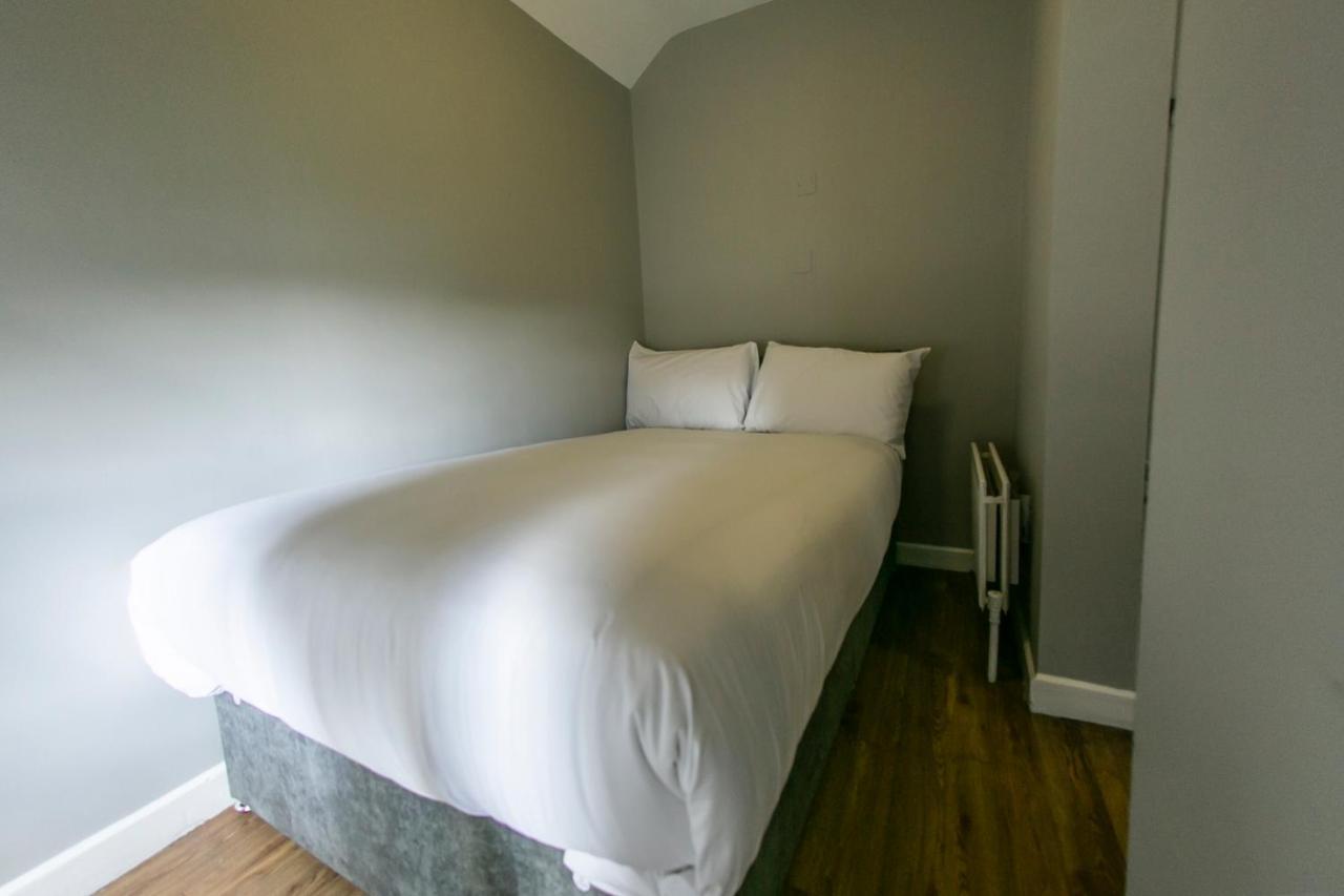 Leevin Hostel Mountjoy ダブリン エクステリア 写真